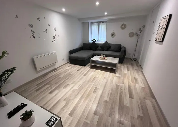 Metz 2 Pieces 아파트 *